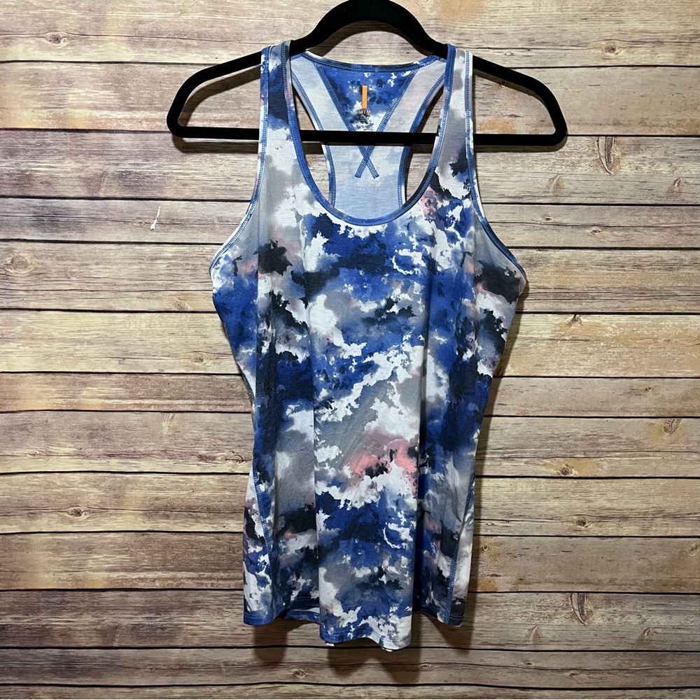 ⭐️ Lucy Tech Tank Size Medium Blue Multicolor EUC A2